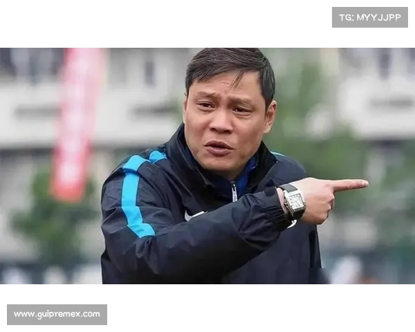 战术争议持续发酵:范志毅力荐变阵,伊万能否悬崖勒马? 战术争议持续发酵:范志毅力荐变阵,伊万能否悬崖勒马?